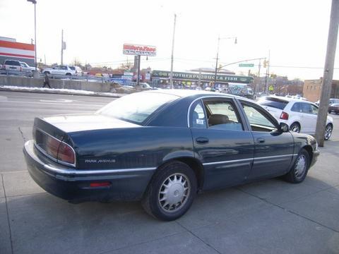 Buick Park Avenue 1998 photo 3
