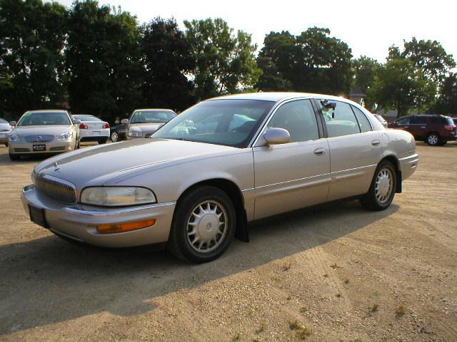 Buick Park Avenue 1998 photo 2