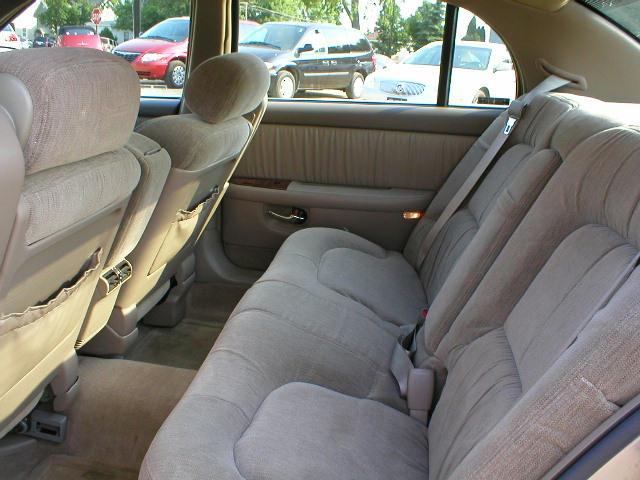 Buick Park Avenue 1998 photo 4