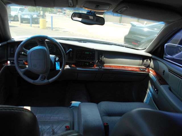 Buick Park Avenue 1999 photo 1