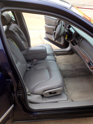 Buick Park Avenue 1999 photo 2