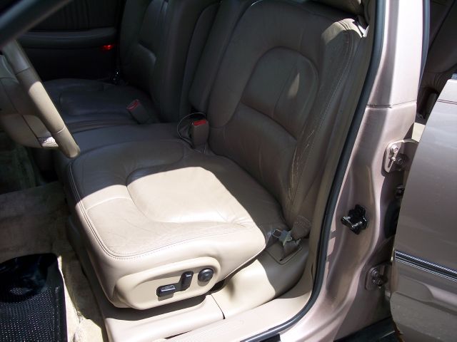 Buick Park Avenue Base Sedan