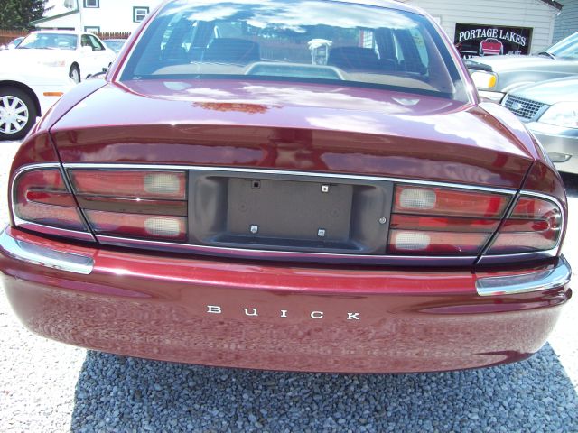 Buick Park Avenue 1999 photo 1