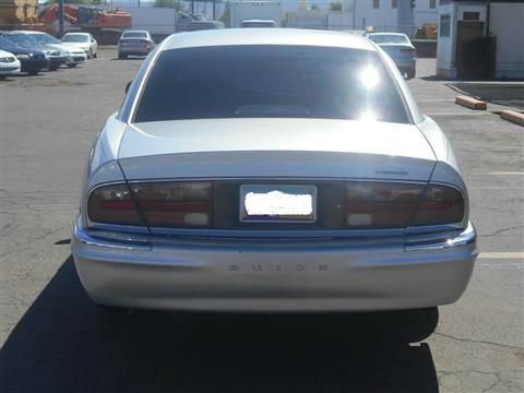 Buick Park Avenue 1999 photo 2