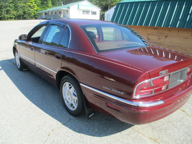 Buick Park Avenue 1999 photo 3