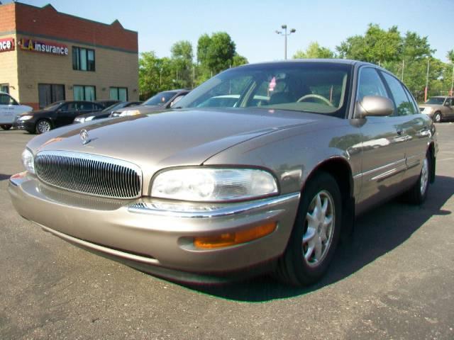 Buick Park Avenue 2000 photo 2