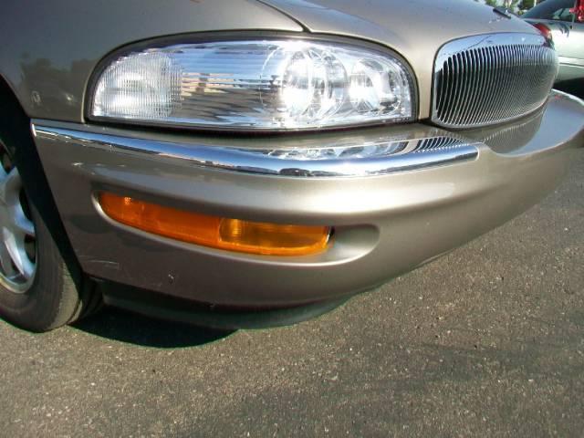 Buick Park Avenue 2000 photo 4