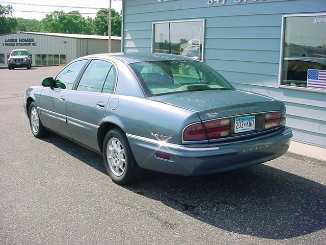 Buick Park Avenue 2000 photo 2