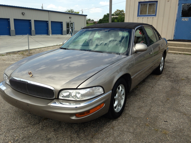 Buick Park Avenue 2001 photo 1
