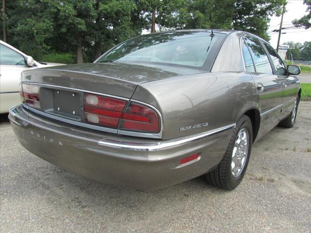 Buick Park Avenue 2001 photo 1