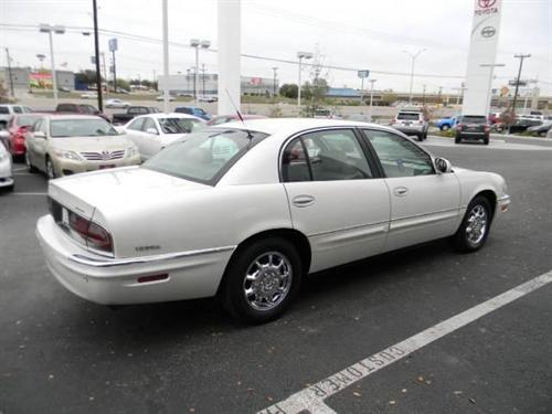 Buick Park Avenue 2002 photo 2