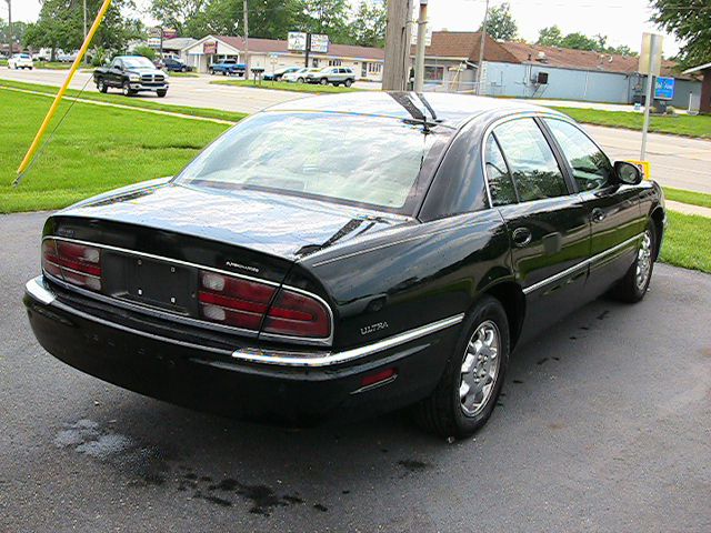 Buick Park Avenue 2002 photo 12