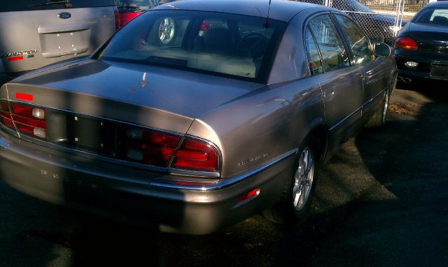 Buick Park Avenue 2002 photo 2