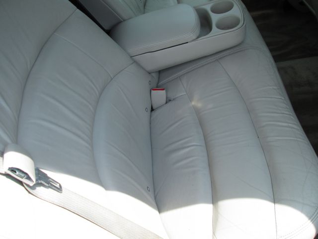 Buick Park Avenue 2003 photo 13