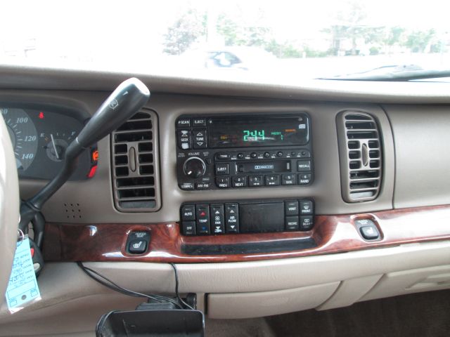 Buick Park Avenue 2003 photo 6