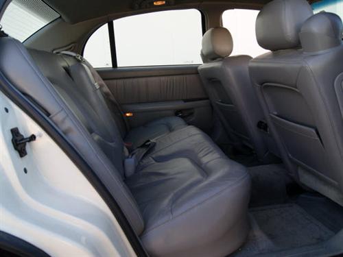 Buick Park Avenue 2004 photo 5