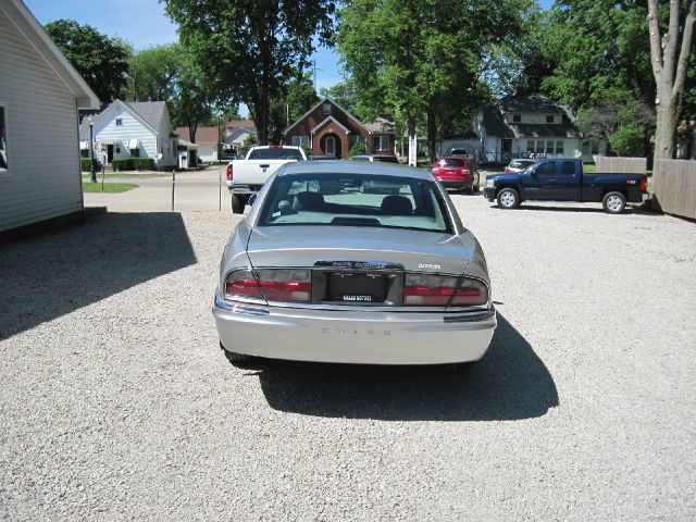 Buick Park Avenue 2005 photo 11