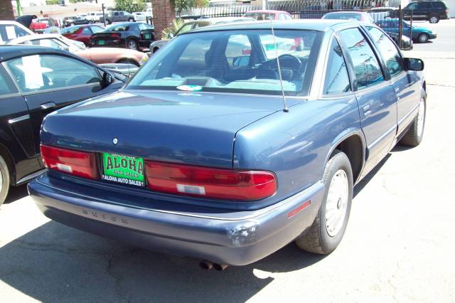 Buick REGAL 1996 photo 2
