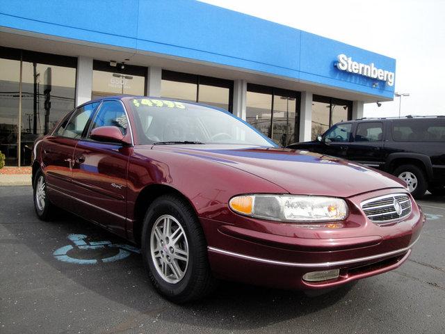 Buick REGAL 1999 photo 2