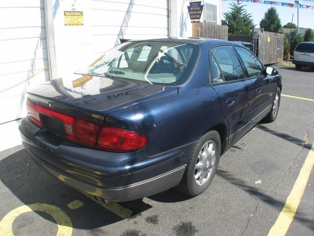 Buick REGAL 1999 photo 1