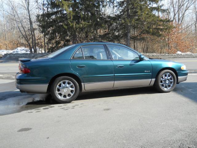 Buick REGAL 1999 photo 1