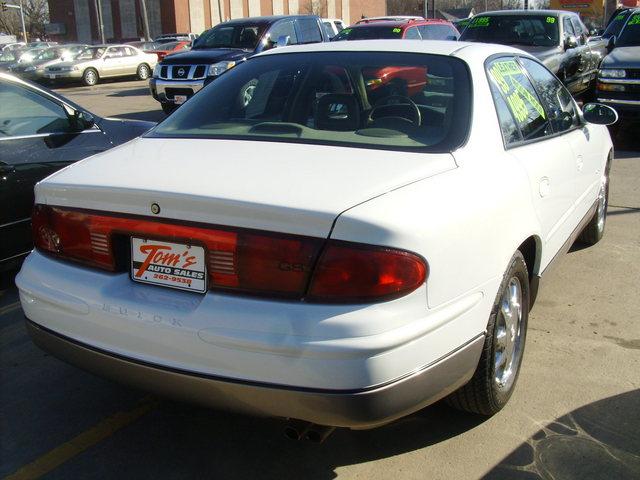Buick REGAL 1999 photo 1