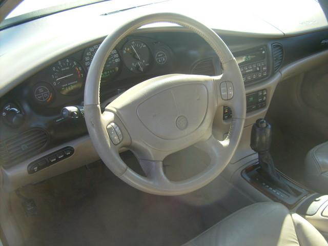 Buick REGAL 1999 photo 2