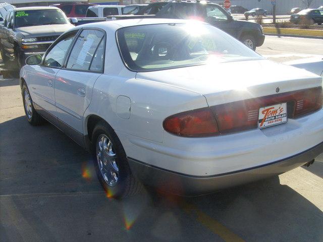 Buick REGAL 1999 photo 3