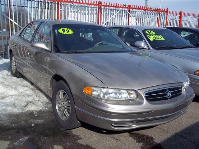 Buick REGAL Touring W/nav.sys Sedan