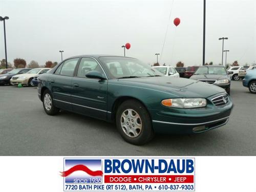 Buick REGAL 2000 photo 2