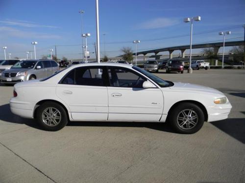 Buick REGAL 2000 photo 1