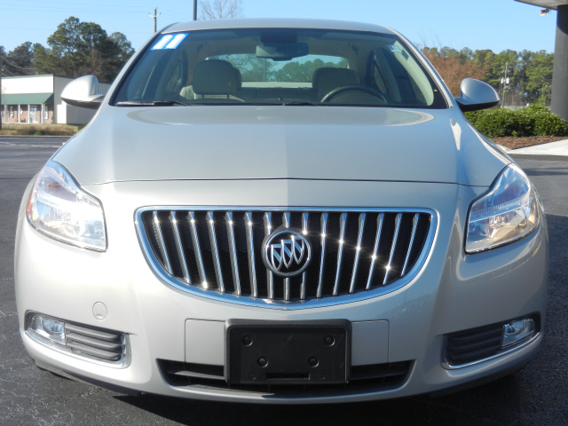 Buick REGAL 2011 photo 1