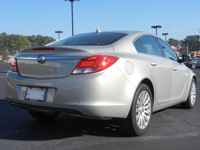 Buick REGAL 2011 photo 4