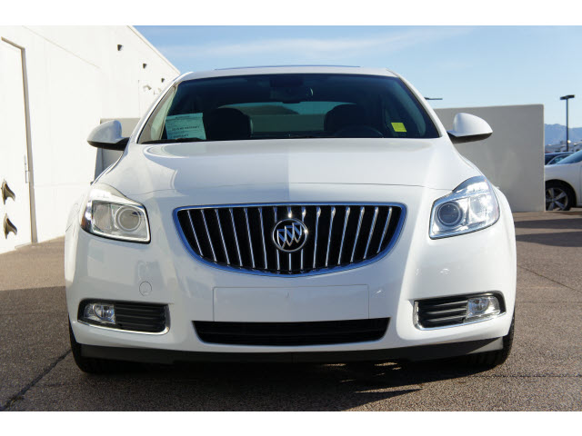 Buick REGAL 2011 photo 2