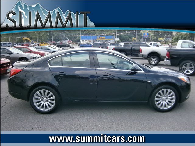 Buick REGAL 2011 photo 2