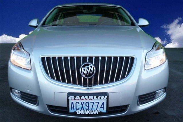 Buick REGAL All The Whistlesbells Sedan