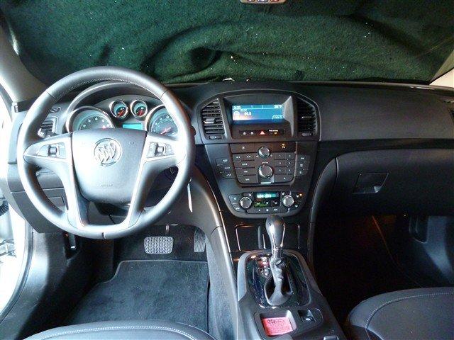 Buick REGAL 2011 photo 1