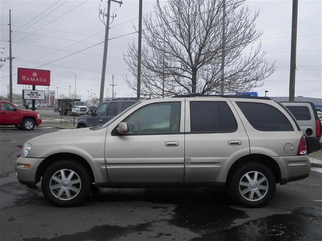 Buick Rainier 2004 photo 2