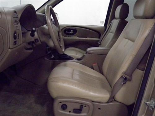 Buick Rainier 2004 photo 1