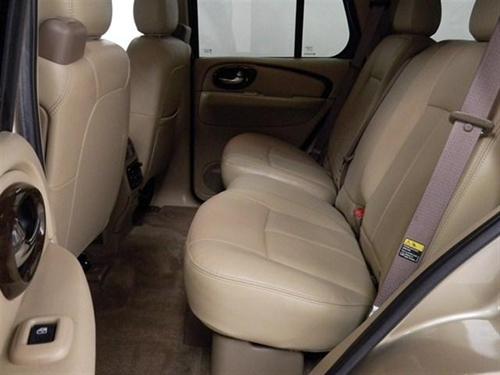 Buick Rainier 2004 photo 2