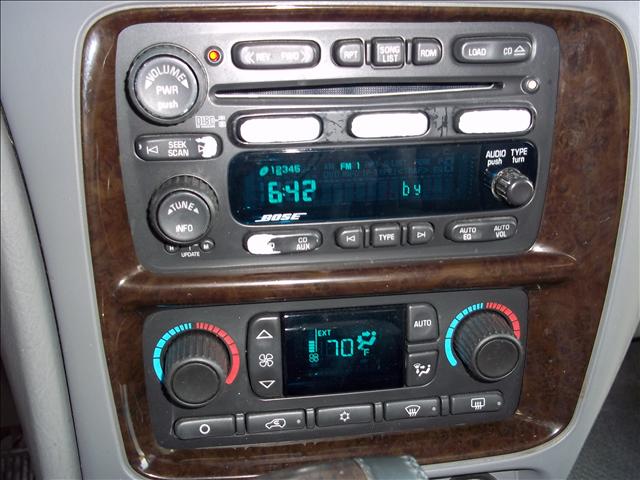 Buick Rainier 2005 photo 1