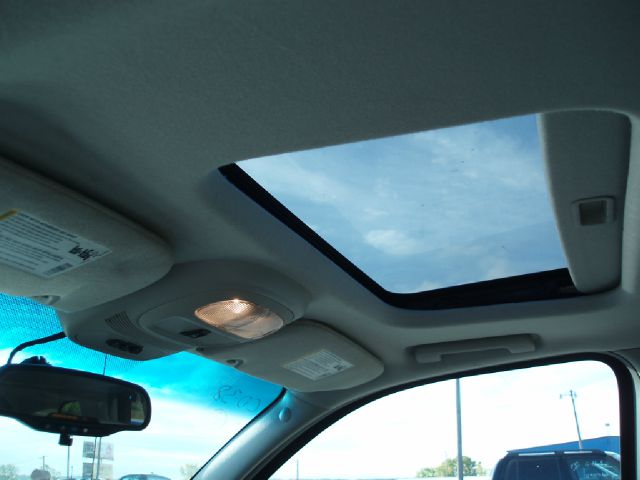 Buick Rainier 2005 photo 3