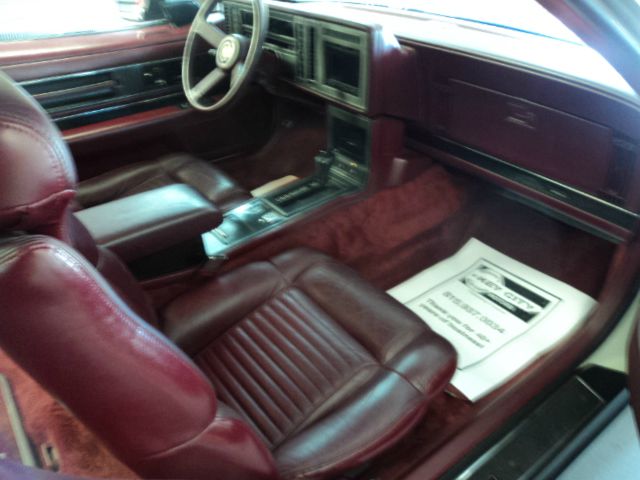 Buick Reatta 1989 photo 9
