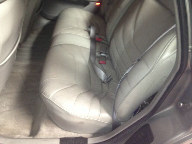 Buick REGAL 1996 photo 2