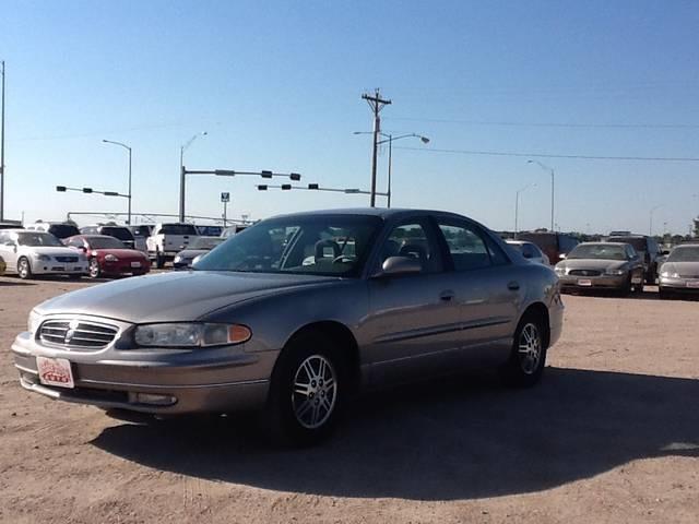 Buick REGAL 1999 photo 2