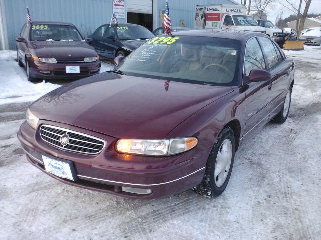 Buick REGAL 2000 photo 2