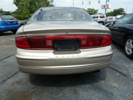 Buick REGAL 2001 photo 1