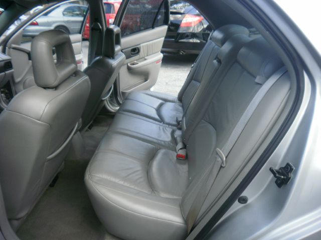 Buick REGAL 2003 photo 2