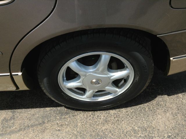 Buick REGAL 2004 photo 3