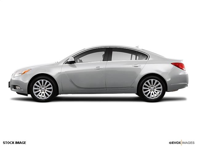 Buick REGAL 2011 photo 1